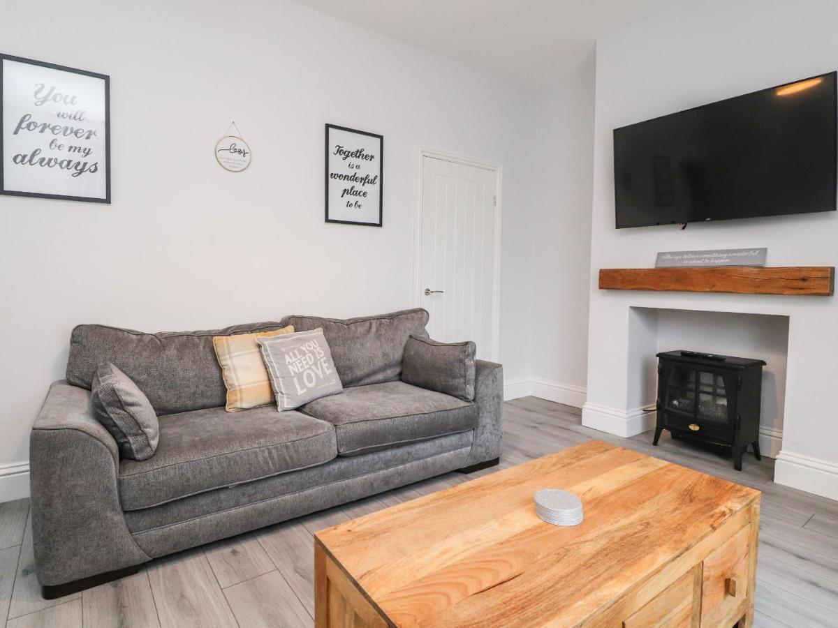 37 Nutter Road Villa Cleveleys Ngoại thất bức ảnh